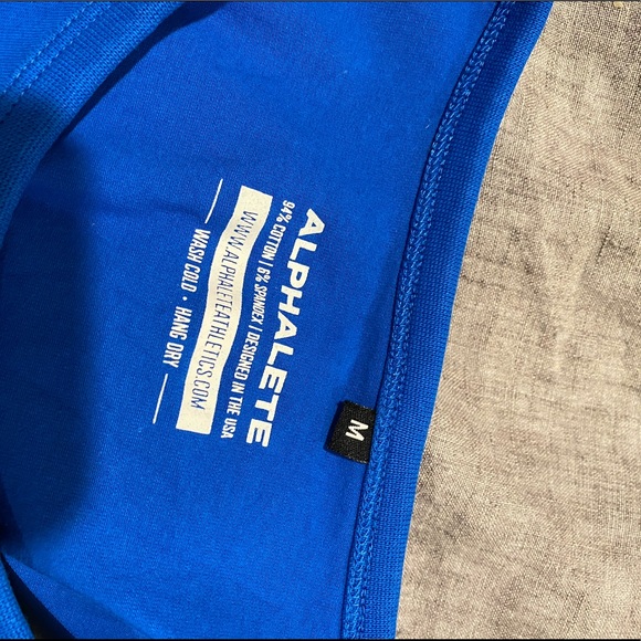 Alphalete High Neck Crop Tank - Picture 3 of 3